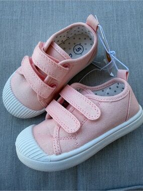 Cat & Jack Light Pink Canvas Hook-and-Loop Sneakers